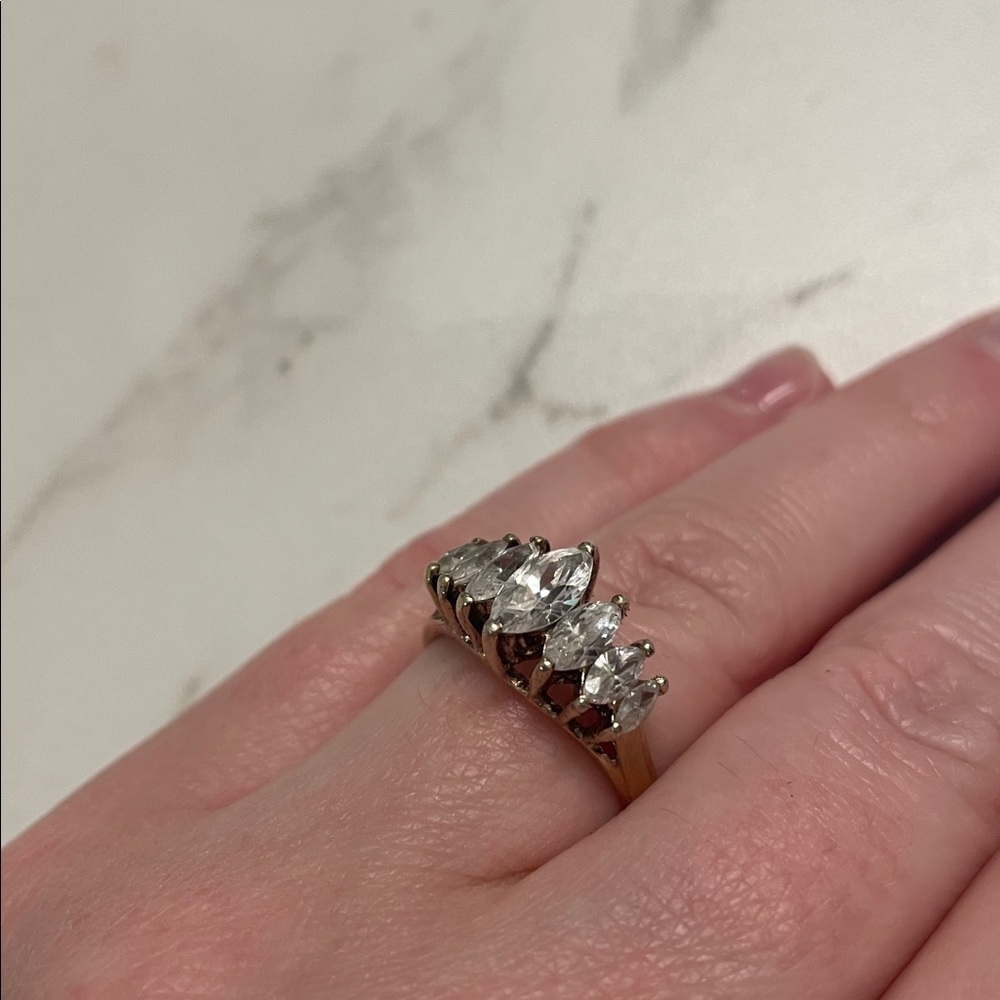 7 Synthetic Graduated White Marquis on Gold-washed 925 Sterling Silver Ring
